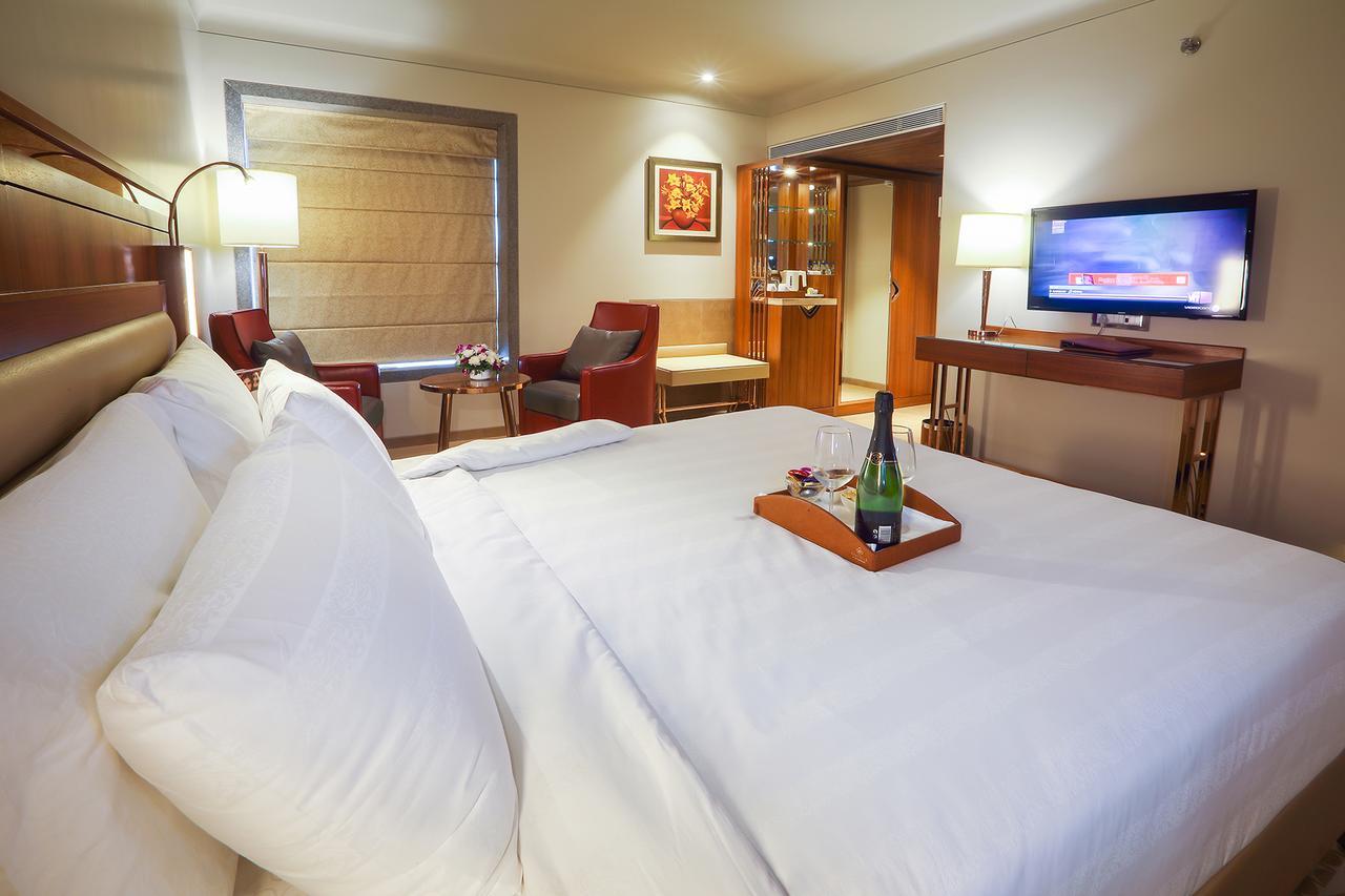 The Grandeur Boutique Hotel Mumbai Bagian luar foto