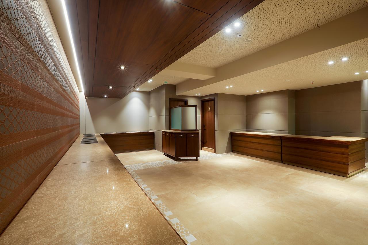 The Grandeur Boutique Hotel Mumbai Bagian luar foto